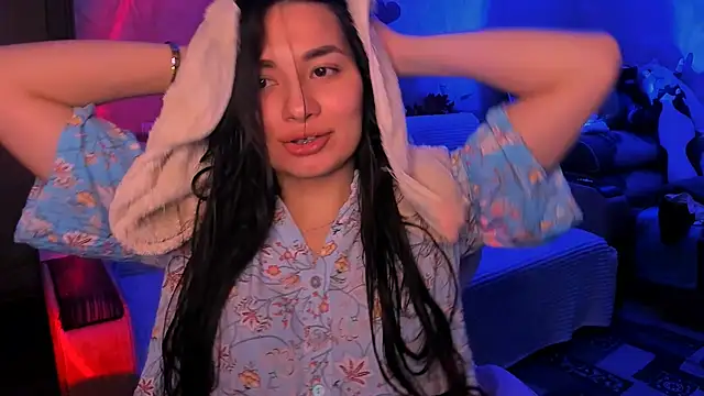 Swee Alicee online show from March 2026 07:21:02 PM