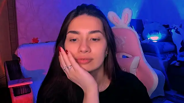 Snapshot of Swee_Alicee chatting on May 2026 10:15:02 PM Swee Alicee online show from May 2026 10:15:02 PM