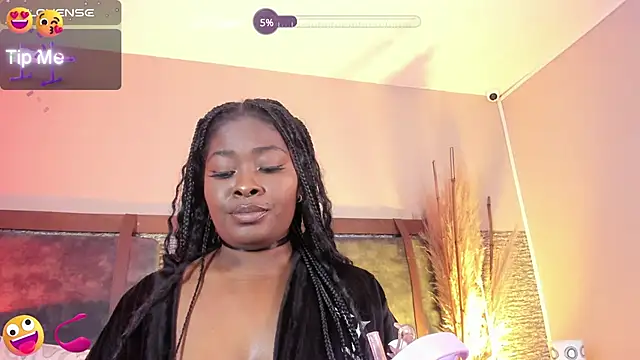 Snapshot of zoe_23_ chatting on February 2025 02:25:02 PM zoe 23 online show from February 2025 02:25:02 PM
