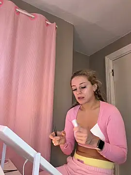 Snapshot of lexybabyxo chatting on May 2026 01:52:02 PM lexybabyxo online show from May 2026 01:52:02 PM