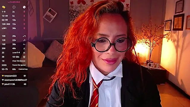 sahra taylor  online show from March 2025 06:54:02 PM