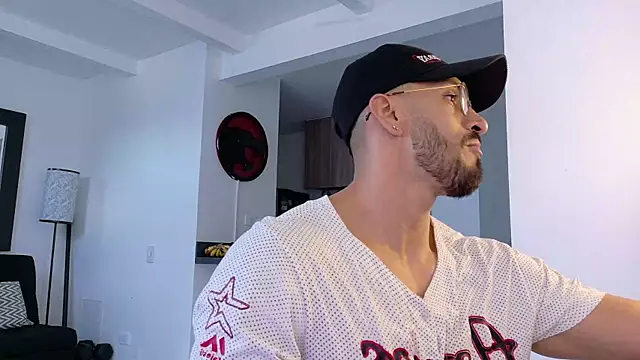 tony muscle online show from October 2025 09:26:02 PM