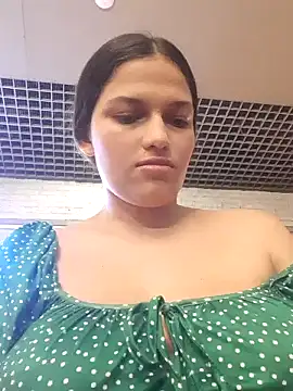 girl milk1 online show from December 2024 10:55:02 PM