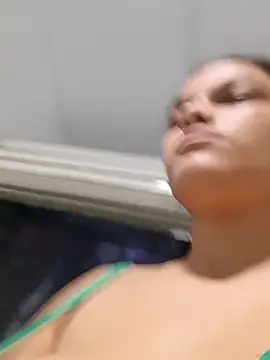 girl milk1 online show from December 2024 09:51:01 PM