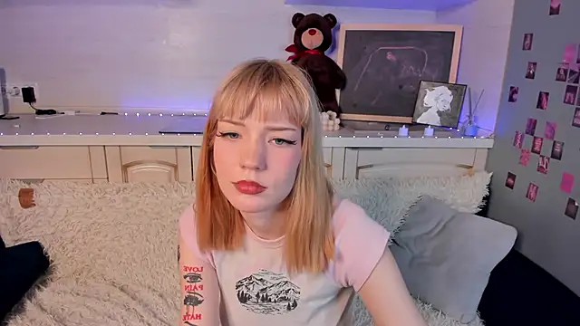 Linablueeyed online show from February 2025 02:21:02 PM