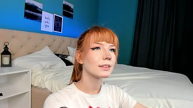 Linablueeyed online show from September 2025 08:16:02 AM