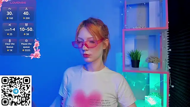 Linablueeyed online show from April 2026 09:13:01 AM