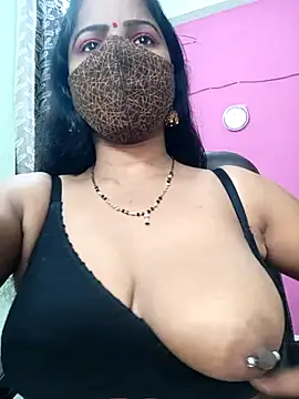 Snapshot of Jiya-Sexy chatting on September 2025 06:28:02 AM Jiya-Sexy online show from September 2025 06:28:02 AM