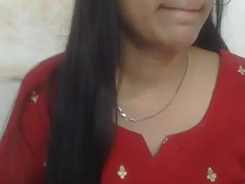 Snapshot of DOLL_CUTY chatting on June 2026 05:04:02 PM DOLL CUTY online show from June 2026 05:04:02 PM