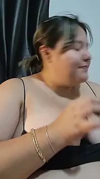 almitapro07 online show from April 2026 06:19:01 AM