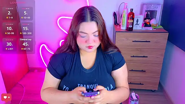 Snapshot of Rebeca_charme21 chatting on October 2025 07:17:01 AM Rebeca charme21 online show from October 2025 07:17:01 AM