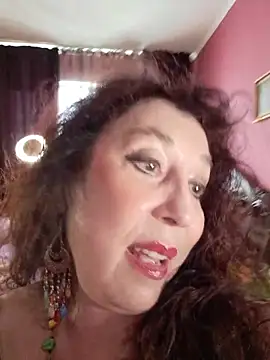 Snapshot of GypsyEsmeralda chatting on May 2026 06:08:01 AM GypsyEsmeralda online show from May 2026 06:08:01 AM