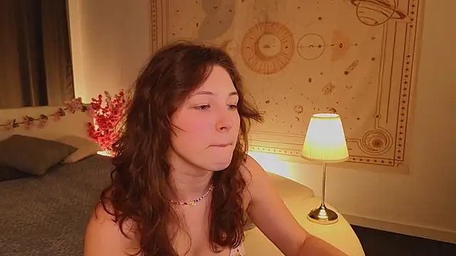 Snapshot of cherry_lea chatting on February 2025 05:59:01 PM cherry lea online show from February 2025 05:59:01 PM