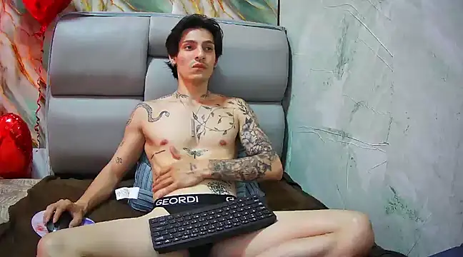 Apolo Hidalgo01 online show from February 2025 04:39:02 PM