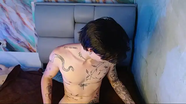 Apolo Hidalgo01 online show from September 2025 07:15:02 PM