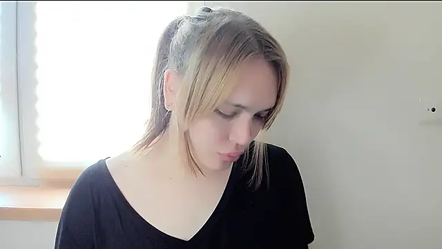 fem to online show from February 2025 09:22:02 AM