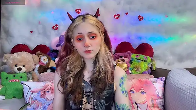 Snapshot of _Devill_Baby chatting on April 2026 07:41:01 PM Devill Baby online show from April 2026 07:41:01 PM