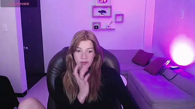 Nora Vennucci online show from January 2025 07:32:02 PM