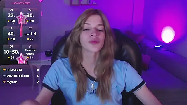 Nora Vennucci online show from January 2025 11:02:01 PM