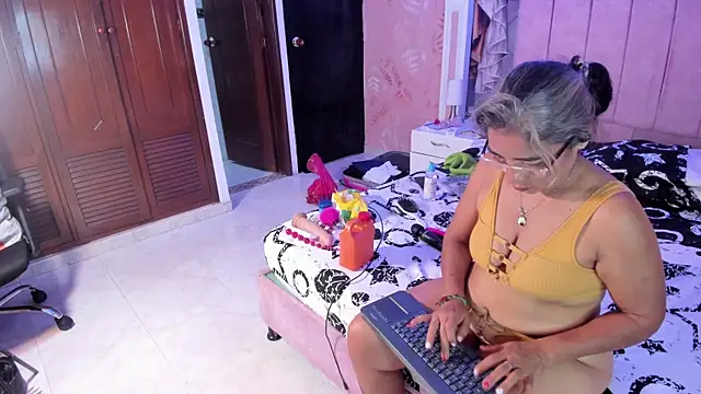 Snapshot of mature_bigass__ chatting on January 2025 10:26:02 AM mature bigass online show from January 2025 10:26:02 AM