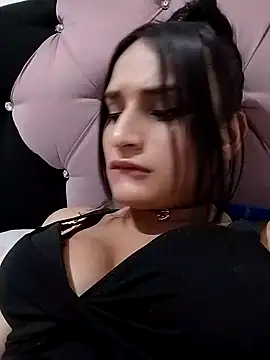Pussycat 9999 online show from December 2024 07:32:02 PM