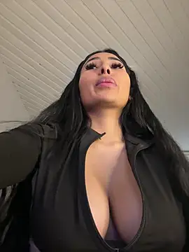 Snapshot of Anily_Lovely chatting on January 2025 09:48:02 PM Anily Lovely online show from January 2025 09:48:02 PM