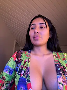 Anily Lovely online show from November 2025 10:53:02 PM