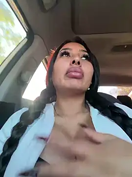 Snapshot of Anily_Lovely chatting on January 2026 11:47:01 AM Anily Lovely online show from January 2026 11:47:01 AM