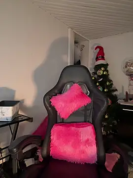 Snapshot of Anily_Lovely chatting on February 2026 12:06:02 AM Anily Lovely online show from February 2026 12:06:02 AM