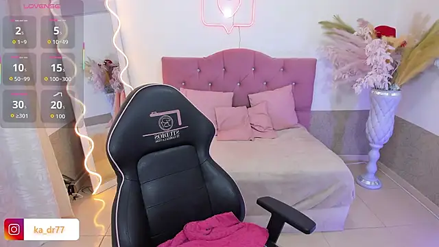 kendra tay online show from March 2026 03:56:01 AM