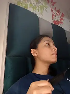 Aleena Rai online show from September 2025 08:42:02 PM