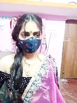 Cute-Simmi online show from December 2024 03:47:01 PM