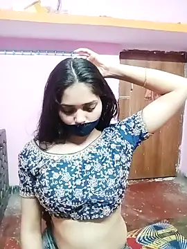 Cute-Simmi online show from December 2024 12:45:02 PM