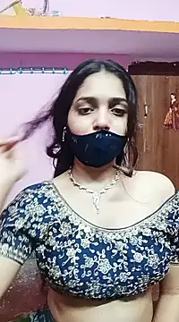 Cute-Simmi online show from December 2024 11:40:01 AM