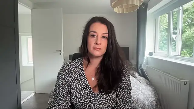 flatwhite0 online show from July 2026 08:54:01 AM