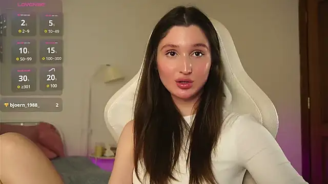 Snapshot of tender_babyy chatting on February 2025 01:53:02 PM tender babyy online show from February 2025 01:53:02 PM