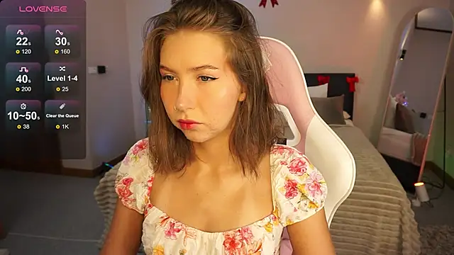 LinaSiren online show from December 2024 03:22:02 AM