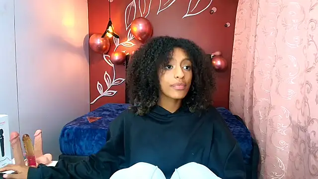 Zia Green online show from January 2025 03:30:02 PM