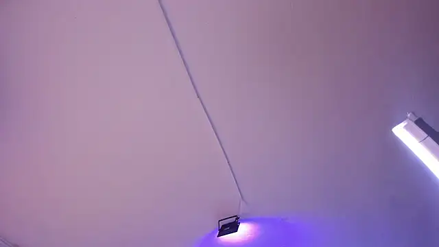 Amy Kiitty  online show from December 2025 12:43:02 PM