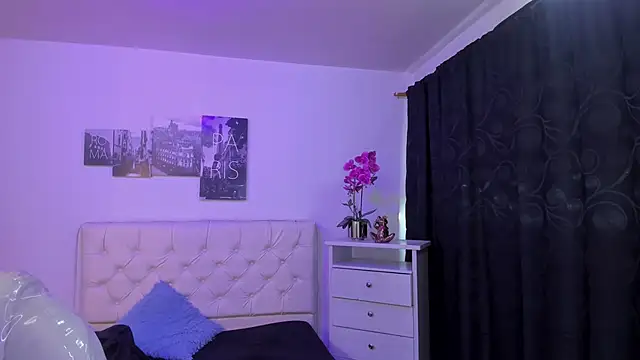 Amy Kiitty  online show from February 2026 12:53:02 PM