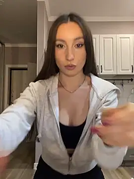 Snapshot of viviandaimond1 chatting on January 2025 06:32:02 PM viviandaimond1 online show from January 2025 06:32:02 PM