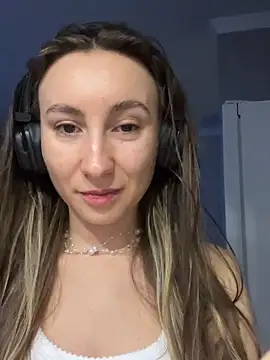 Snapshot of viviandaimond1 chatting on January 2025 01:30:01 AM viviandaimond1 online show from January 2025 01:30:01 AM