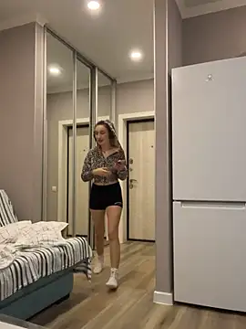 Snapshot of viviandaimond1 chatting on February 2025 03:54:02 PM viviandaimond1 online show from February 2025 03:54:02 PM