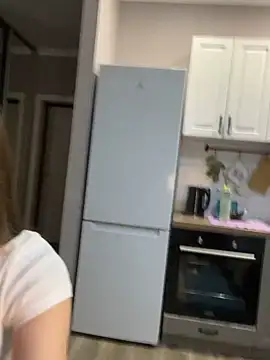 Snapshot of viviandaimond1 chatting on February 2025 05:35:01 PM viviandaimond1 online show from February 2025 05:35:01 PM