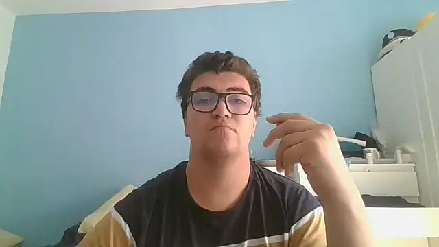 Snapshot of sorolla12 chatting on October 2025 01:12:01 PM sorolla12 online show from October 2025 01:12:01 PM