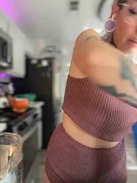 GoldieBakeman online show from December 2025 07:32:01 PM