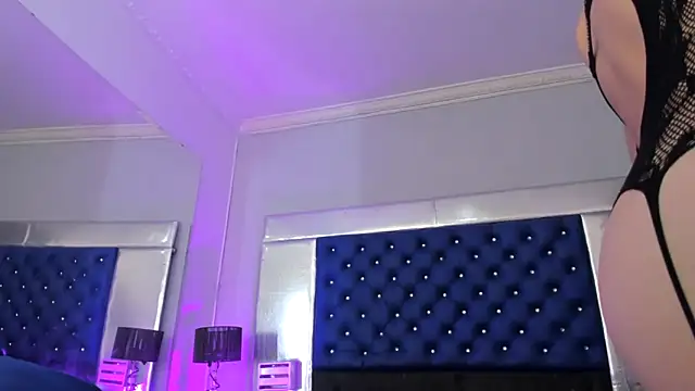 Eyleen Santos online show from December 2025 07:53:01 PM