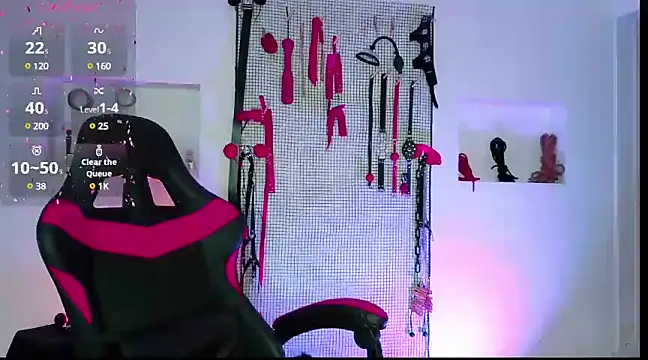 Snapshot of Megaan_Greey chatting on December 2024 12:16:02 PM Megaan Greey online show from December 2024 12:16:02 PM