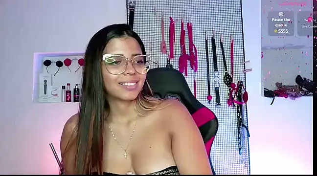 Snapshot of Megaan_Greey chatting on January 2025 02:39:02 AM Megaan Greey online show from January 2025 02:39:02 AM