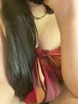 Snapshot of Cameelia chatting on November 2025 12:02:01 AM Cameelia online show from November 2025 12:02:01 AM